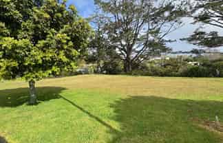 36 Shelter Drive, Greenhithe
