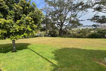 36 Shelter Drive, Greenhithe