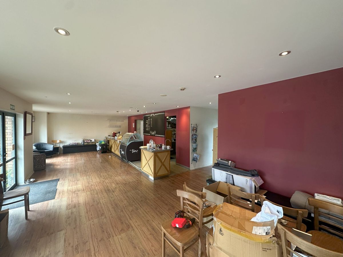 Ellerslie Retail Suitable for Various Uses - Ansicht 4