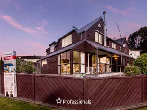 69 Sunbrae Drive, Silverstream