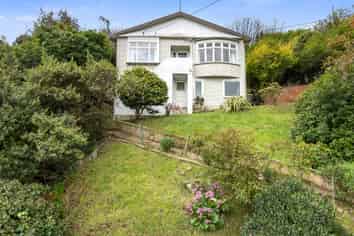 151 Ravensbourne Road, RAVENSBOURNE