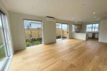 20 Onekura Street, Red Beach