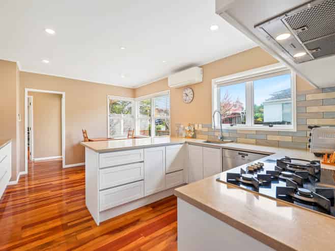 6 Finnerty Avenue, Howick