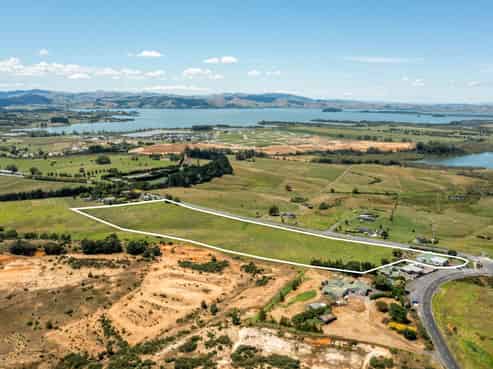 Strategic Te Kauwhata Opportunity!