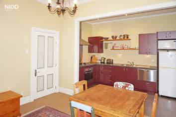 34 School Street, Roslyn