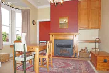 34 School Street, Roslyn