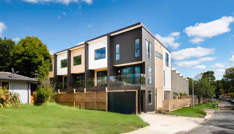 1/12 South Pacific Place, Henderson