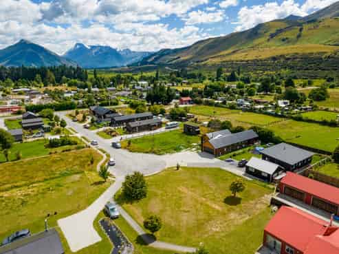 13 Old Dairy Close, Glenorchy