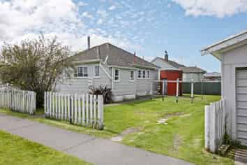 586 Gladstone Road, Te Hapara