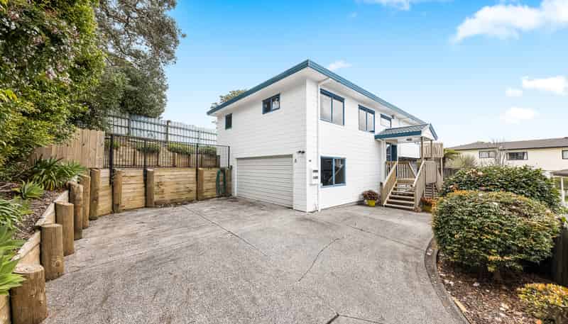 1B Triangle Road, Massey
