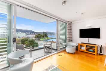 13/74 Oriental Parade, Oriental Bay