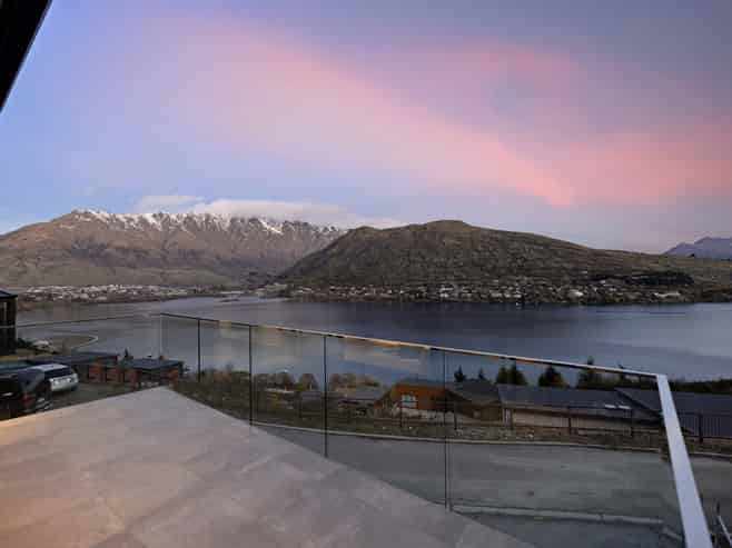 36B Middleton Road, Queenstown