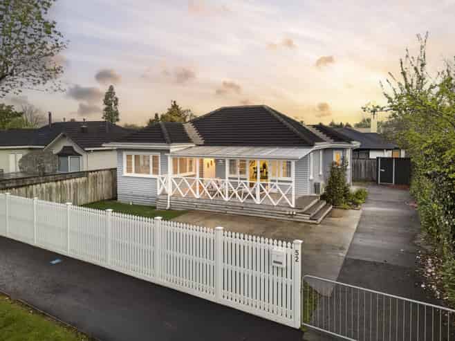 52 Clarkin Road, Fairfield