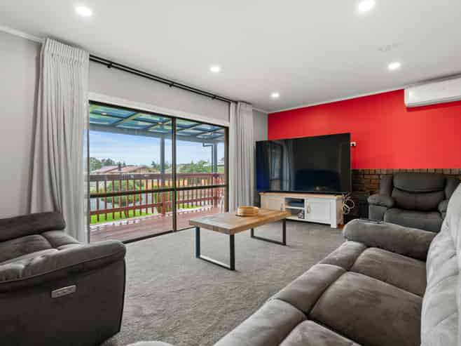 14 Nicola Place, Mangere