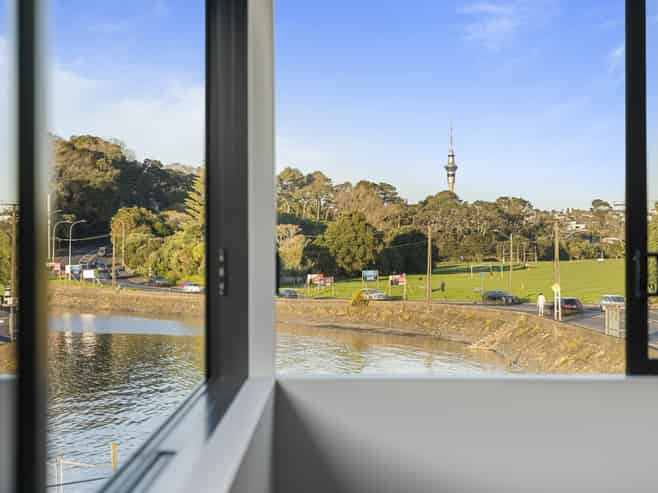73 West End Road, Westmere