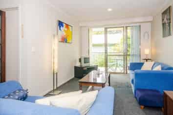 2F/1 Wadier Place, Henderson