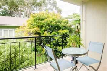 2F/1 Wadier Place, Henderson