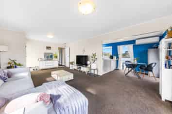 1/12 Glenvar Road, Torbay