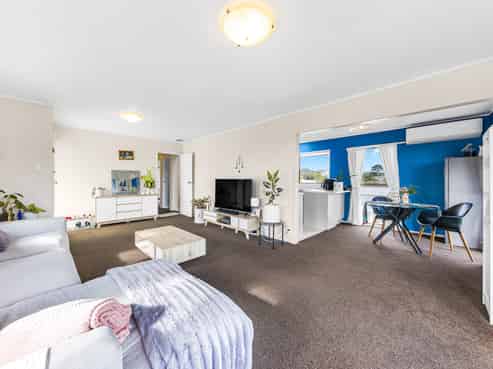 1/12 Glenvar Road, Torbay