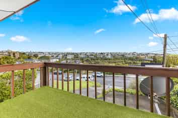 1/12 Glenvar Road, Torbay