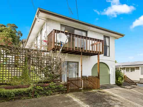 1/12 Glenvar Road, Torbay