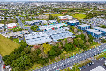 2,133 sqm on Constellation Drive!