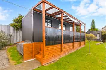 127 Winchester Street, Levin