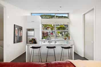 9/60 Hallenstein Street, Queenstown Hill