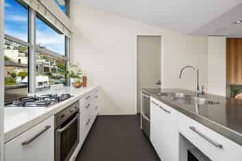 9/60 Hallenstein Street, Queenstown Hill