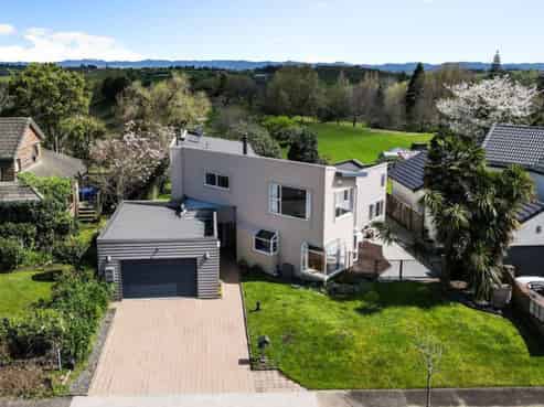 58 Melva Street, Dinsdale