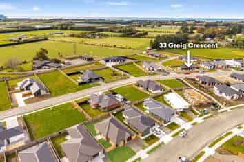 33 Greig Crescent, Amberley