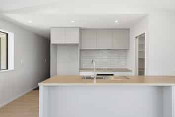 33 Greig Crescent, Amberley