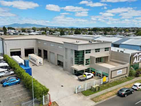 Single tenant Industrial