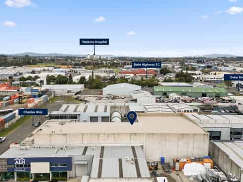 Modern industrial property
