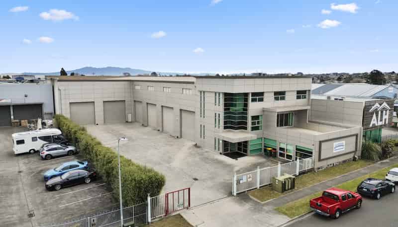 12-14 Charlies Way, Frankton