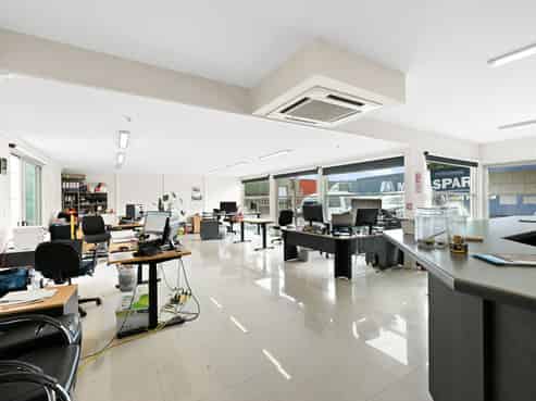 Single tenant Industrial