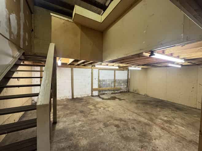 Practical and flexible property