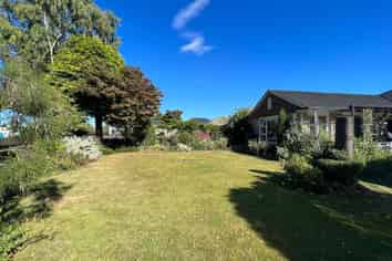 205 Memorial Avenue, Burnside