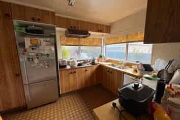 205 Memorial Avenue, Burnside