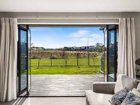 4 Clegg Street, Woodend