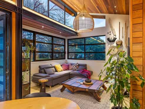 581 West Coast Road, Oratia