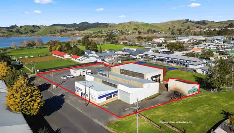 9 and 15 Park Avenue, Huntly