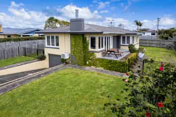12 Kowhai Park Road, Maunu