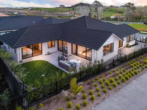 61 Tukutata Crescent, Wainui