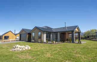 25 William Jones Place, Hanmer Springs