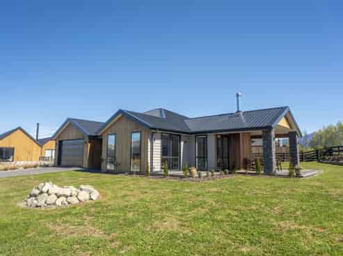 25 William Jones Place, Hanmer Springs