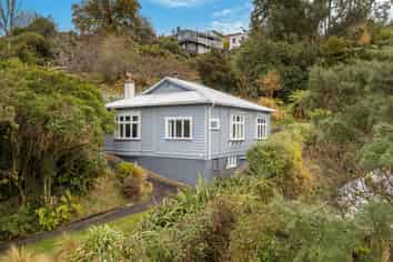 29 Ramsay Street, Dalmore