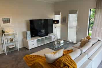 56A Long Drive, Saint Heliers
