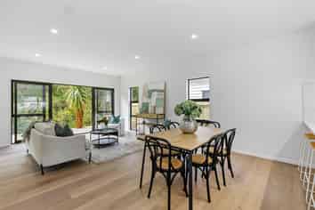  5 Pihipihi Way, Crofton Downs