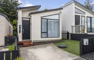 3B Matakohe Road, Westgate